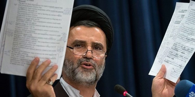 آتش توپخانهی همهجانبهی رادیکالها در آستانه توافق جهت «اخلال در تصمیم نظام» روشن شد: از مصاحبهی زنده وزیرخارجهی جریان پایداری-جلیلی تا دعوت برای ایجاد التهاب در کشور / پشت پردهی گرای این جریان به آمریکا