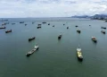 مدیرعامل شرکت ژاپنی کشتیرانی NYK Line: با وجود مین‌های دریایی، تردد کشتی‌ها از تنگه هرمز برای چندین ماه با کمتر از نیمی از سطح پیش از جنگ انجام خواهد شد، زیرا ظرفیت مسیر‌های امن‌تر جهت عبور محدود است/ مسیر‌های قابل استفاده برای ناوبری بسیار محدود بوده و به گذرگاه‌های خیلی باریک منحصر می‌شوند/ همچنان فاصله زیادی تا بازگشت به شرایط پیش از بسته شدن تنگه هرمز داریم