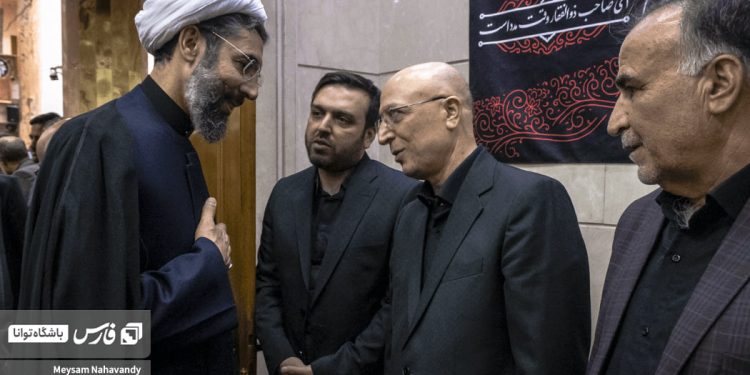 تصاویر: مراسم ختم همسر محمد علی زلفیگل