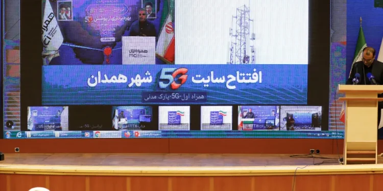 شتاب ارتباطات در همدان با سرمایه‌گذاری ۳۰۵ میلیارد تومانی همراه اول