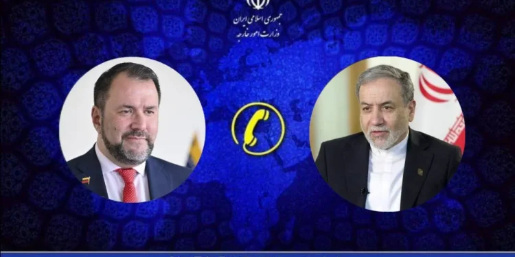 گفت‌وگوی تلفنی وزرای خارجه ایران و ونزوئلا / عراقچی: ایران در این شرایط دشوار در کنار مردم ونزوئلا ایستاده؛ آماده ارائه هرگونه مساعدت و مشارکت در عملیات امداد و نجات هستیم
