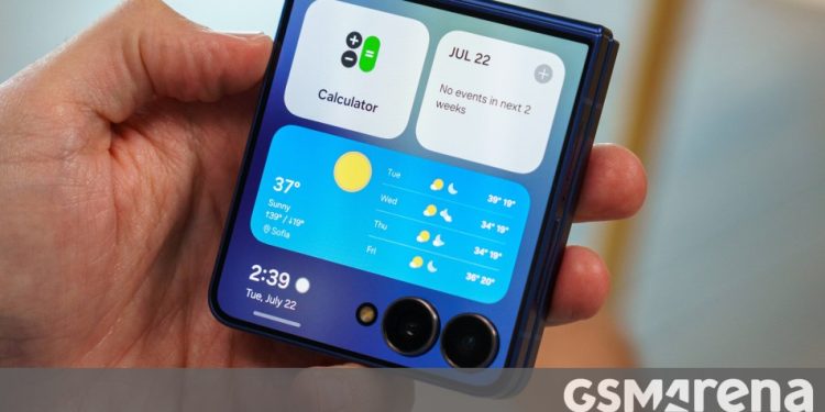 گلکسی Z Flip8: شارژ و باتری بدون ارتقا، دو تراشه بسته به بازار