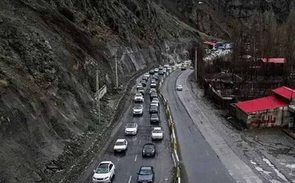 جاده چالوس از ساعت ۹ صبح یک‌طرفه شد