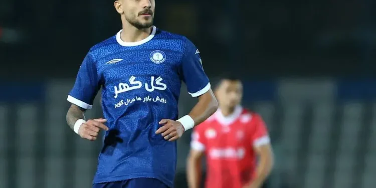 اول باید سرمربی آنها معرفی شود/ اولین واکنش تیکدری به قرارداد با پرسپولیس