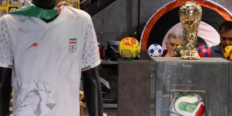 ۲۰ لباس زشت‌تر از ایران در جام جهانی!