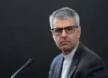 بقائی:/ باید گریبان طرف مقابل را برای اجرای تعهدات بگیریم