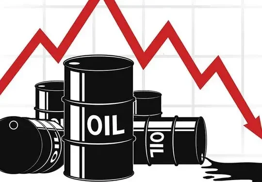 کاهش قیمت نفت با شروع عبور نفتکش‌ها از تنگه هرمز