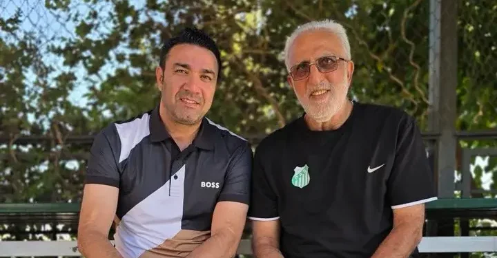 دو اسطوره پاس مهمان تمرین پیشکسوتان