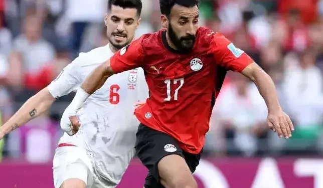 رد درخواست از سوی فیفا؛/ کارت زرد ستاره مصر مقابل ایران پاک نشد