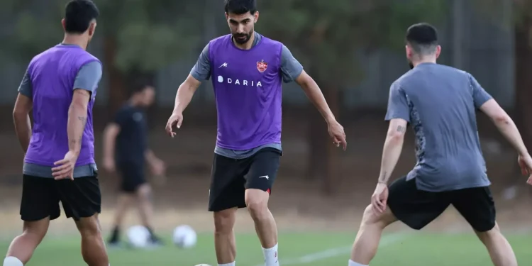 رضا شکاری به دنبال تغییر شرایط؛/ شماره 10، پرسپولیسی تیر: به دنبال آغاز فصل جدید!