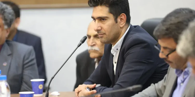 عباسی اردکانی: امیدواریم استیناف این رأی را برگرداند/ انتقاد تند عضو هیئت‌مدیره چادرملو از کمیته انضباطی