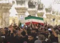 ببینید/ ورود پیکر رهبر شهید به داخل حرم امیرالمومنین (ع)