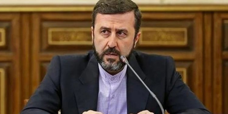 پایان مذاکرات دوحه؛ غریبآبادی: جلسهای با مقامهای بانک مرکزی قطر برگزار شد