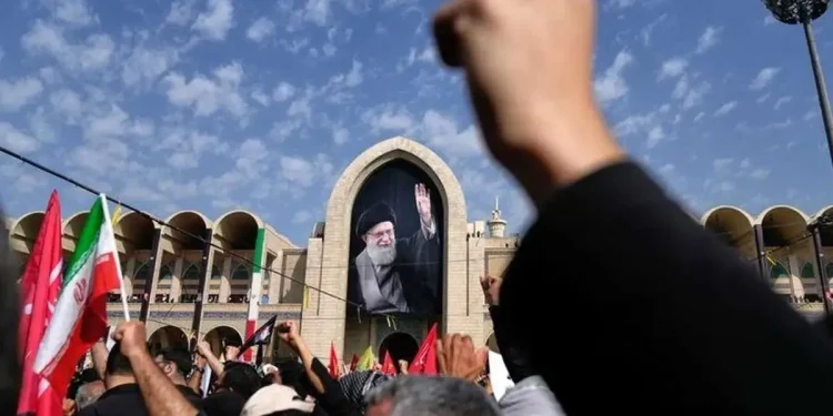 ببینید/ لحظه ورود پیکر مطهر رهبر شهید به مصلای تهران