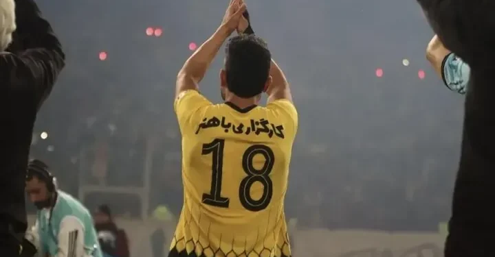 پایان ۹۳ بازی با پیراهن طلایی / زکیپور رسماً از سپاهان جدا شد