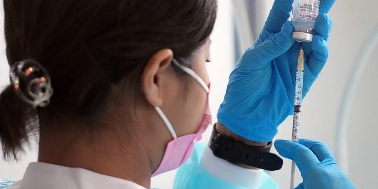 بررسی میلیاردها دوز واکسن mRNA اثربخشی آنها را تایید می‌کند