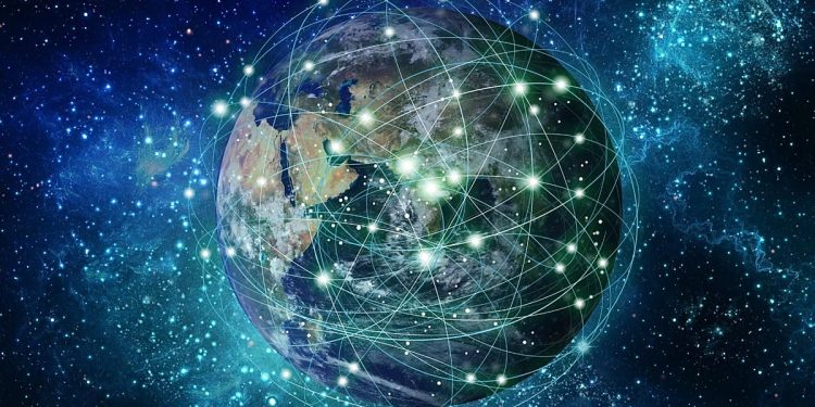 بیش از ۱۸ هزار ماهواره در مدار زمین؛ عجیبترین قوانین حاکم بر فضا چیست؟