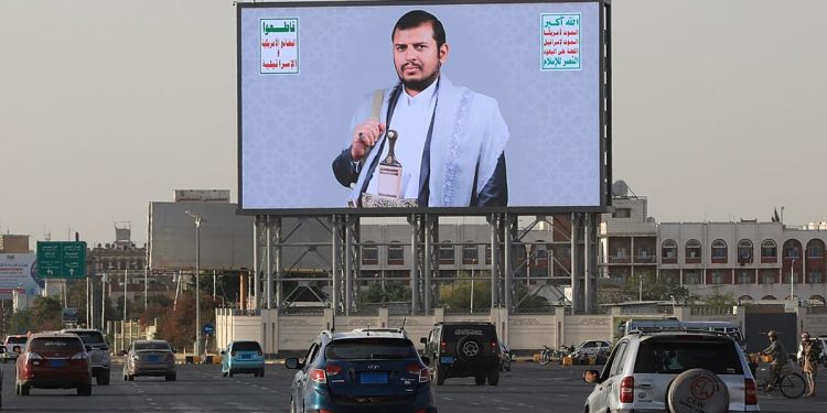 محاصره دریایی عربستان؛ تهدید حوثی‌ها چه تاثیری بر بازار جهانی نفت خواهد داشت؟