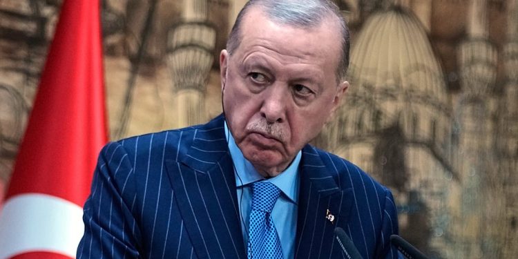 اردوغان: نباید به اسرائیل اجازه داد توافق آمریکا و ایران را به شکست بکشاند