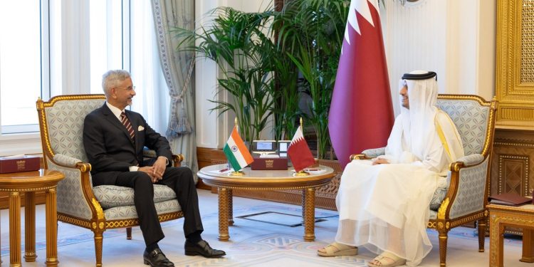 قطر و هند بر حل اختلافات در منطقه از طریق گفت‌وگو تاکید کردند