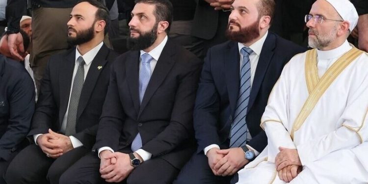 دستگاه تبلیغاتی داعش احمد الشرع را نشانه رفته است