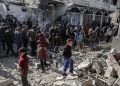 شهادت 8 فلسطینی در حمله اسرائیل به یک مراسم تشییع در غزه
