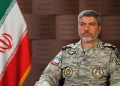 سخنگوی ارتش: نیروهای هوایی و دریایی در آماده‌باش کامل به سر می‌برند / نیروی پدافند هوایی، رصد و مراقبت از آسمان کشور و کنترل ترافیک هوایی را بر عهده دارد تا امنیت مسئولان عالی‌رتبه کشورهای گوناگون تضمین شود
