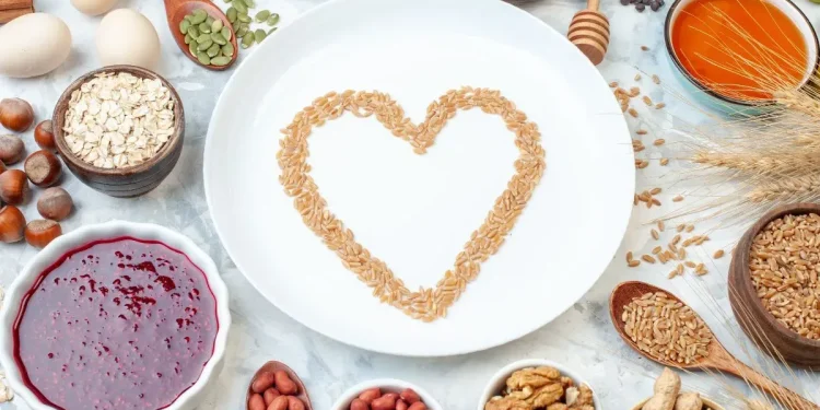 رژیم اورنیش برای سلامت قلب؛ پزشک توضیح میدهد چه بخورید و از چه غذاهایی پرهیز کنید