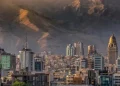 خاموشی طولانی در تهران؛ برخی مشترکان از قطعی ۴ ساعته در اوج گرما خبر می‌دهند