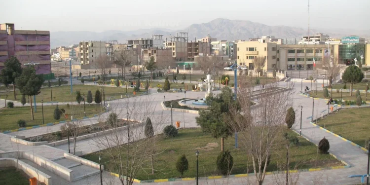 تسنیم: شنیده شدن صدای پدافند در شرق و غرب تهران/ برخی منابع می‌گویند صدای انفجار در حوالی پارچین و پاکدشت شنیده شده؛ این موضوع هنوز تایید نهایی نشده
