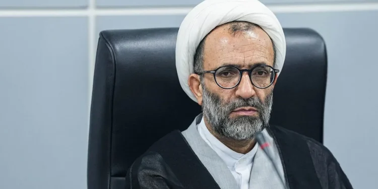 سلیمی، عضو هیئت رئیسه مجلس: برای برگزاری جلسه رأی اعتماد وزرای پیشنهادی دفاع و اطلاعات، آمادگی داریم