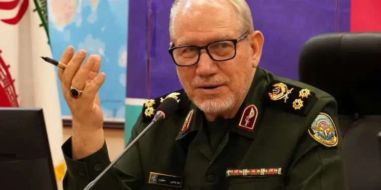سرلشگر صفوی: طرح کنترل تنگه هرمز برای اولین بار در سال ۱۳۹۰ توسط امام شهید مطرح شد