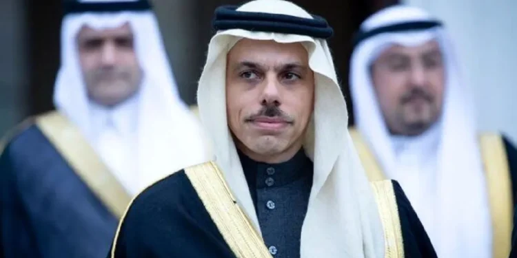  العربیه: وزیر خارجه عربستان با همتایان خود در قطر، بحرین، عمان و اردن گفت‌وگو کرد