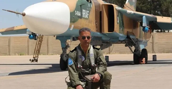 پیکر شهید مجید کاظمی دقایقی پیش وارد پایگاه شهید دوران شیراز شد