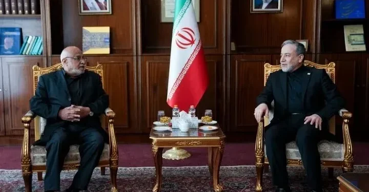عراقچی در دیدار با عضو هیات رئیسه جنبش امل: تجاوزات رژیم صهیونیستی باید متوقف و اشغالگران از لبنان خارج شوند