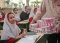 احتمال جایگزینی بسته‌های مغذی به جای شیر مدارس
