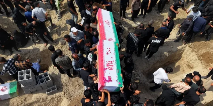 وزارت بهداشت: در پی حملات آمریکا از ۶ تیر تا ۲ مرداد، ۵۹ نفر شهید و ۶۶۶ تن مصدوم شدند