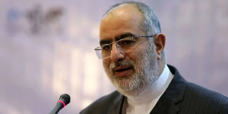 حسام‌الدین آشنا: جهت استحضار؛ حضور در مراسم برای کسانی که رده حفاظتی بالایی دارند، فقط در اختیار خودشان نیست
