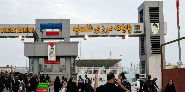 ستاد اربعین با اشاره به حمله آمریکا به مرز شلمچه: امنیت در همه مرزها برقرار است و خللی در تردد زائرین ایجاد نشده