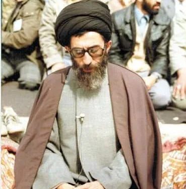 تصاویر: عکس‌های منوچهر قلمچی از رهبر شهید