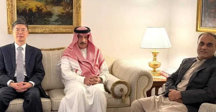 رایزنی دیپلمات‌های پاکستان، عربستان و چین در تهران