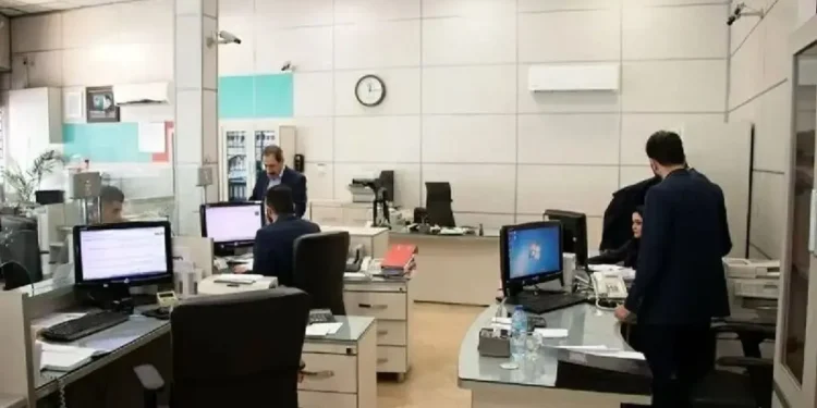 استانداری: ادارات هرمزگان سهشنبه ۱۶ تیر تعطیل شد/ این تصمیم با هدف تأمین ایمنی سفرهای بازگشت کاروانهای عزادار صورت گرفته