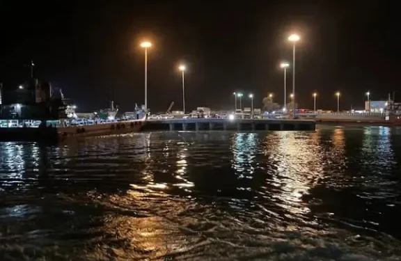 استانداری هرمزگان: هیچ برخورد یا اصابتی در شهرستان بندرعباس، شهرستان قشم و شهرستان سیریک صورت نگرفته