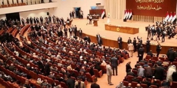 مجلس نمایندگان عراق خواستار بازگشایی بدون ارفاق پرونده‌های کلان فساد شد