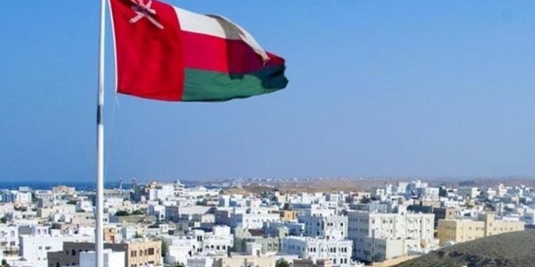 عمان خواستار خویشتن داری و توقف تنش در منطقه شد