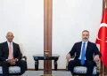 گفتگوی وزیر خارجه ترکیه و نماینده آمریکا درباره مذاکرات تهران و واشنگتن