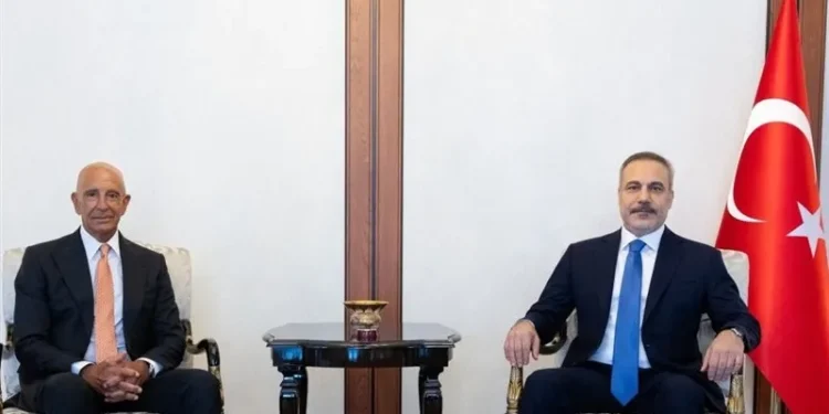 گفتگوی وزیر خارجه ترکیه و نماینده آمریکا درباره مذاکرات تهران و واشنگتن