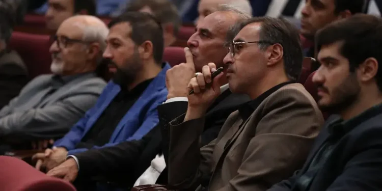علایی مقدم توضیح داد:/ شمس‌آذر آماده میزبانی از پرسپولیس