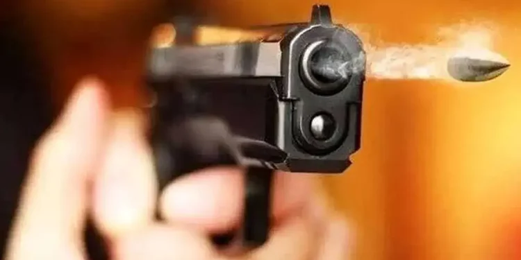 صدای تیراندازی در اطراف حرم مطهر/ وقوع حادثه تروریستی در مشهد