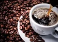 روزانه چقدر می‌توان قهوه نوشید؟ انجمن قلب آمریکا پاسخ می‌دهد